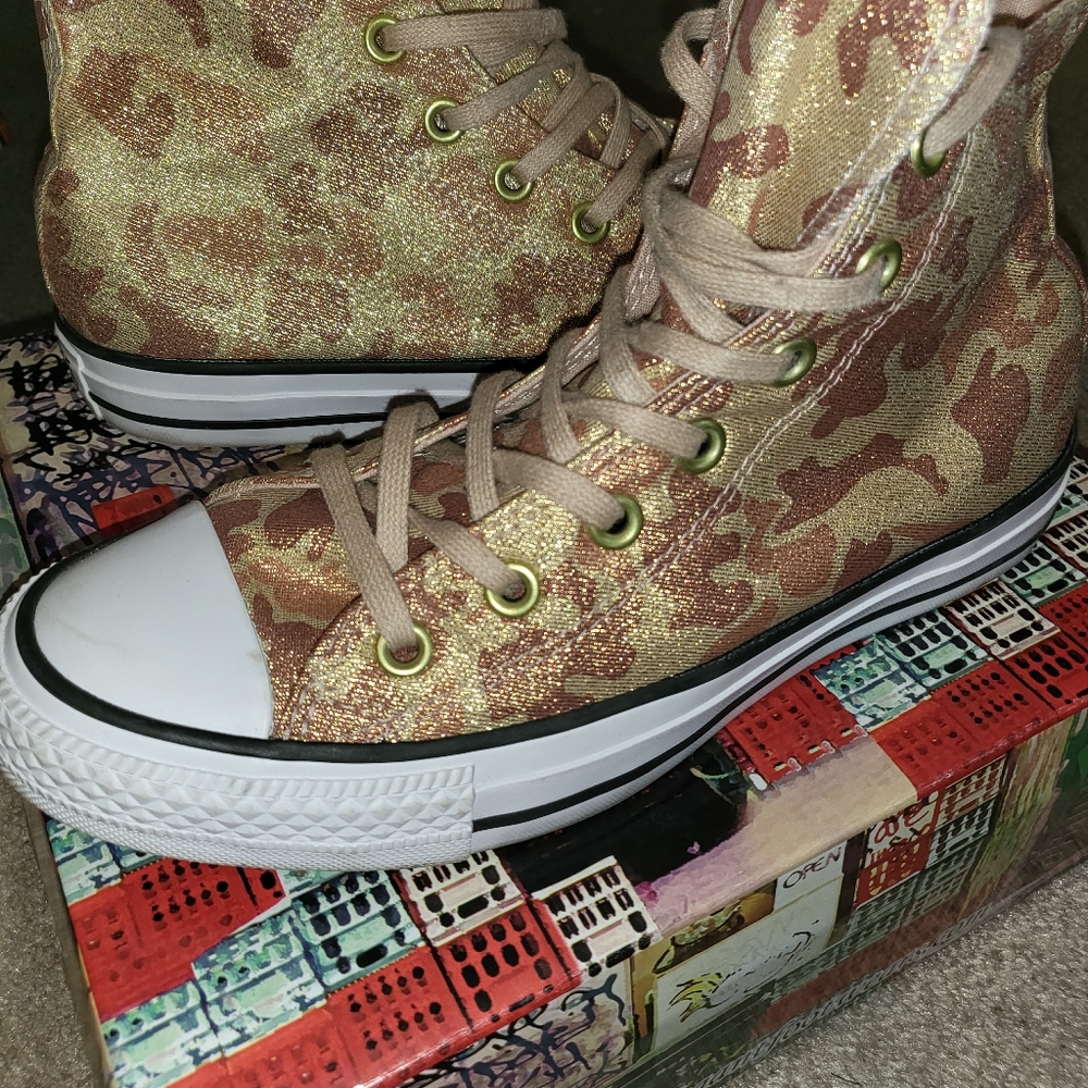 Golden Fatigue Converse